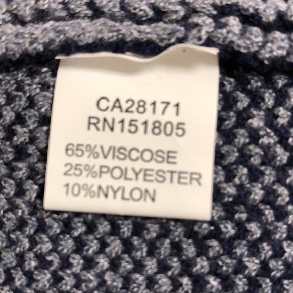 Papa Cardigan with Pockets - Picture 6 of 10